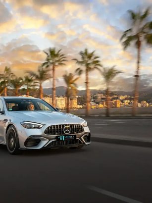 How to Verify the Credentials of a Luxury Chauffeur Service