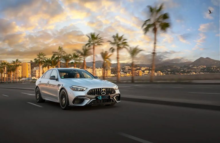 How to Verify the Credentials of a Luxury Chauffeur Service